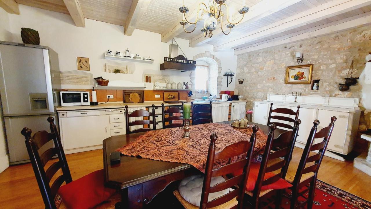 Villa Kazun Marčana Exterior foto